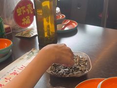 -川流不息·地道川菜·小龙虾(松东路店)