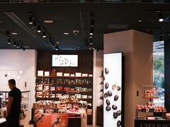 -Laderach 莱德拉(上海环贸iapm店)