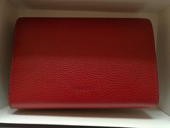 -Gucci(戴高乐机场T 2E)