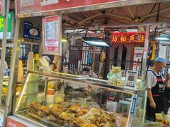 -正宁路小吃夜市