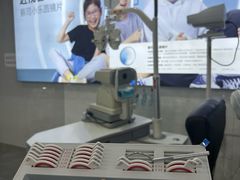 -阿波罗眼镜·蔡司授权店(孙厝店)