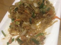 -悦牧·酸汤牛肉火锅(沃尔玛店)