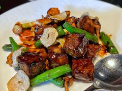 蒜片葱爆和牛粒-杭州西子湖四季酒店·金沙厅