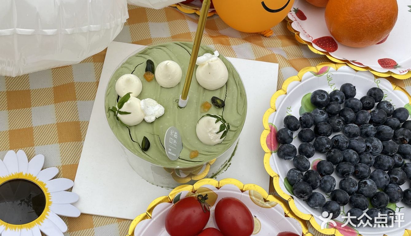 看似普通的店面 蛋糕却让人惊喜