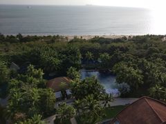 -三亚湾海居铂尔曼度假酒店