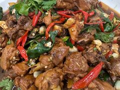 -鲁南仔·滕州炒鸡(经三路店)