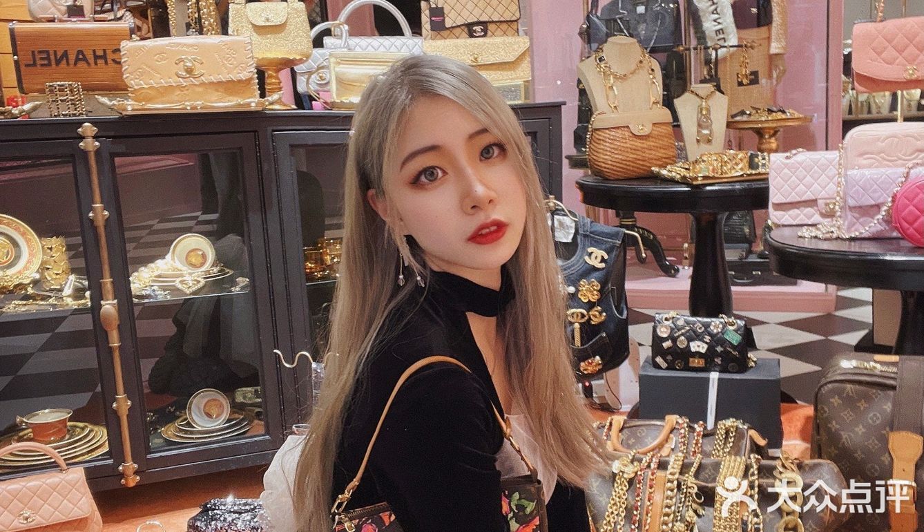 广州探店VTGNIUNIU｜华南地区最大明星中古店