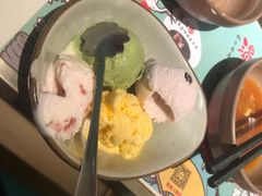 冰淇淋-温禾牛·和牛寿喜烧自助火锅(恒基名人店)