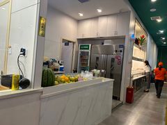 -浪里寻·臻牛养生牛肉火锅(方圆荟店)