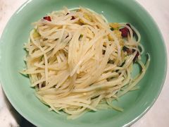 -弄堂里(西溪龙湖天街店)