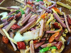蕨菜炒腊肉-和福餐馆(西江古街店)