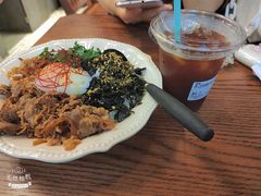 -CowCow其其·牛杂咖啡公司(六运店)