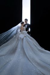 -雪中彩影婚纱摄影·微光艺术中心