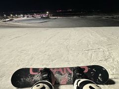 -丝绸之路山地度假区滑雪场