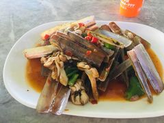 -四川小胡子海鲜(丁村万人海鲜广场店)