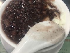 红豆双皮奶-义顺牛奶公司(庇利金街店)