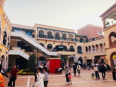 -首创奥特莱斯(西安店)