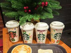 -星巴克(上海虹桥新天地二店)