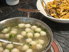 -湘力力小院·鱼汤泡饭(枫林路店)
