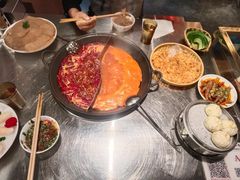 -朱光玉火锅馆·太原旗舰(钟楼街店)