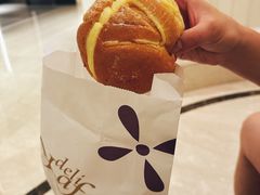 皇室忌廉包-老佛爷饼店