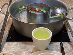 -丽江龙继斑鱼庄(罗宾森购物广场店)