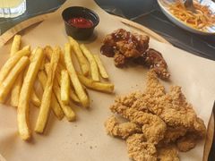 -必胜客(欧亚卖场店)