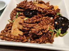 -梅飞酒家(名辉豪庭店)