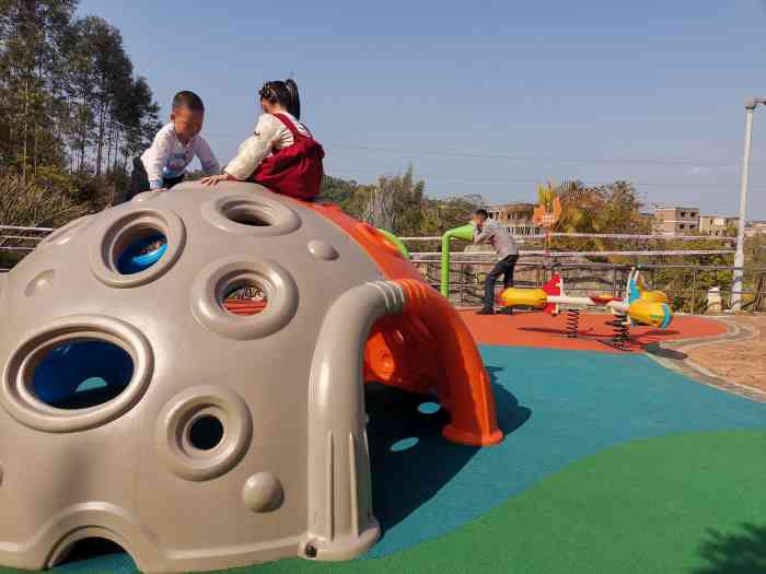 花都儿童公园-"[交通]一般,感觉不方便,在花都气象科普.