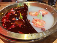 -小天鹅火锅·一线江景洪鼎旗舰店(洪崖洞店)