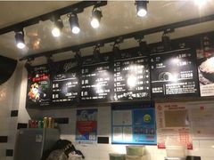 -小山城麻辣香锅(新邻生活广场店)