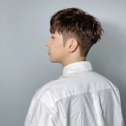 -海文先生国潮烫染男士理发馆