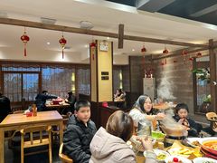 大堂-渔乡米香·剁椒鱼头(四方坪店)