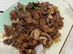 -标记美食新鲜猪杂(兴南大道店)