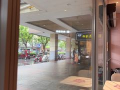 -百联临沂购物中心(临沂路店)