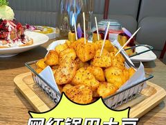 -俭寨大盘鸡·手抓肉·烧烤新疆菜(乌苏路店)