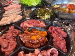 -啊美丽炭火烤肉(滑翔一店)