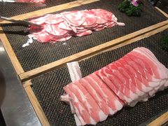 -韩京炭火烤肉自助料理(柯桥万达店)