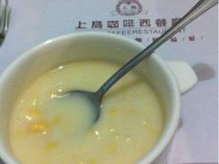 玉米浓汤-上島咖啡(安亭店)