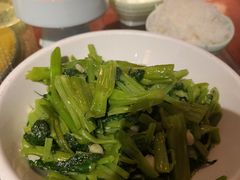 -偶屋里钵少爷(时代广场店)