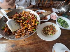 -老唐三下锅 ·张家界地标美食(溪布街店)