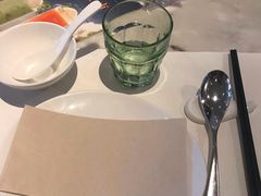 -港丽餐厅(高德置地店)