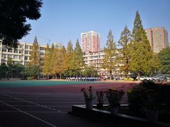 -武汉市第一初级中学(前进校区)