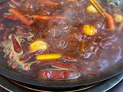 -黄潇洒老火锅(九眼桥宏济巷店)