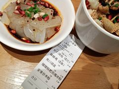 -诚铭记·虾仁汤包·成都小吃(融创店)