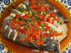 剁椒鱼头-邻里佬湘(东区店)