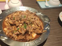 鸡爪煲-胖哥俩肉蟹煲(湖滨银泰in77店)