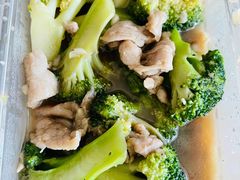 西兰花炒肉片-烧鹅濑(西华路店)