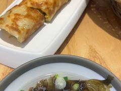 -弄堂咪道-饭香·面香·馄饨香(汇锦广场店)