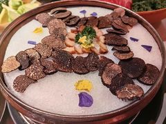 -芸山季·云南野生菌火锅(人民广场来福士店)